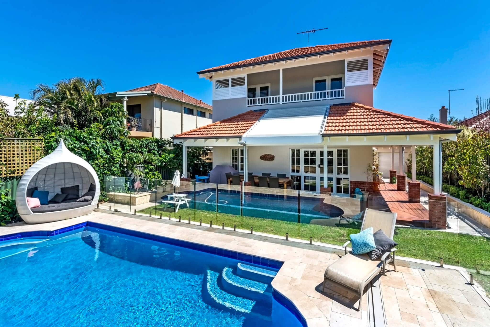 South Perth second storey with swimming pool views